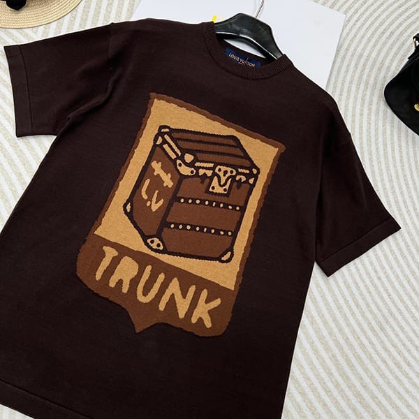 最安値挑戦ルイヴィトン トランク モチーフ 半袖 Tシャツ 1AFIWU